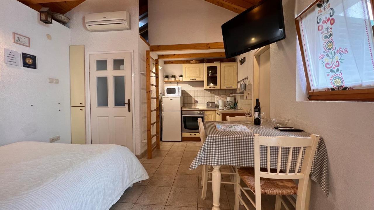 Studio Apartment Karlo Split Eksteriør billede