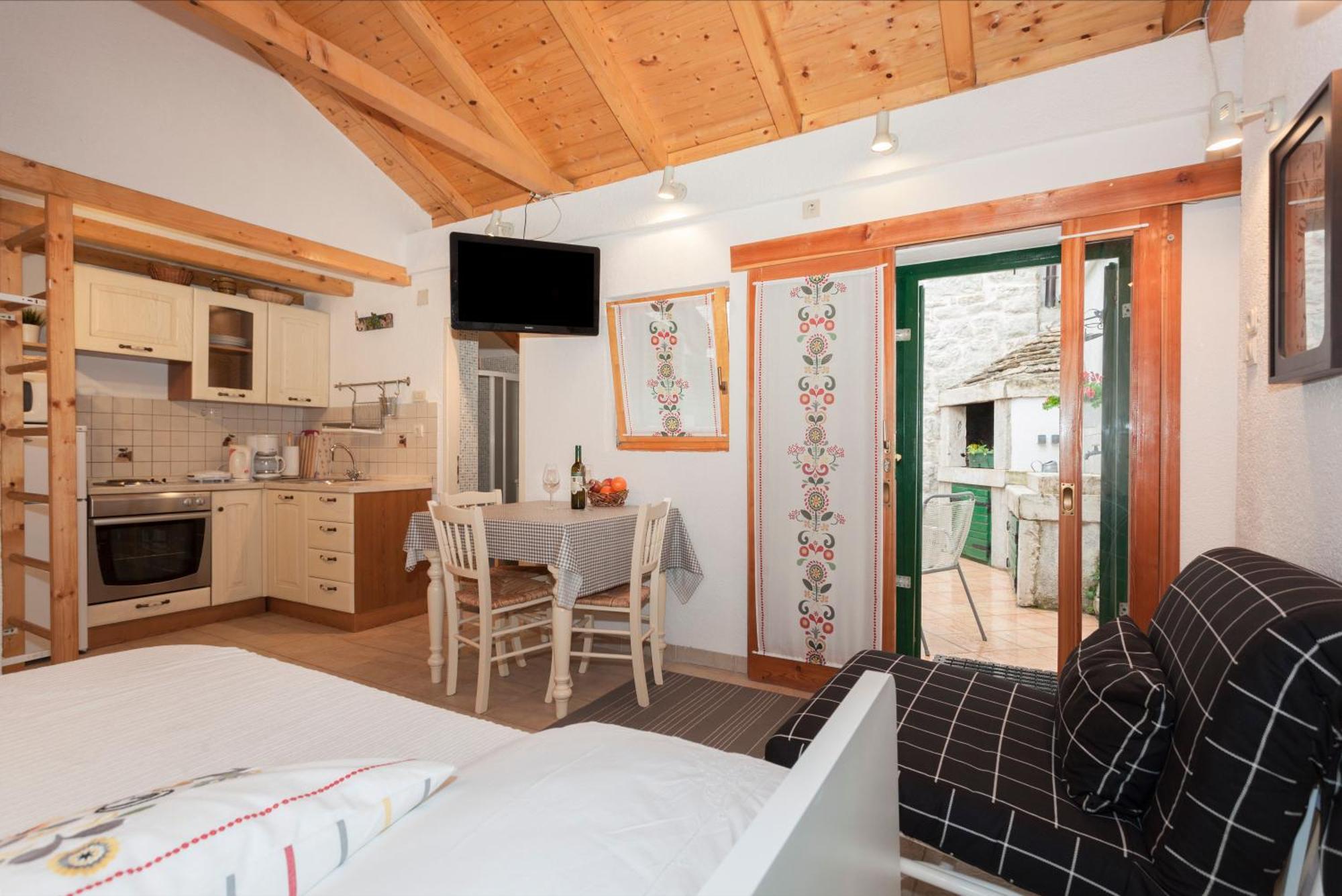 Studio Apartment Karlo Split Eksteriør billede